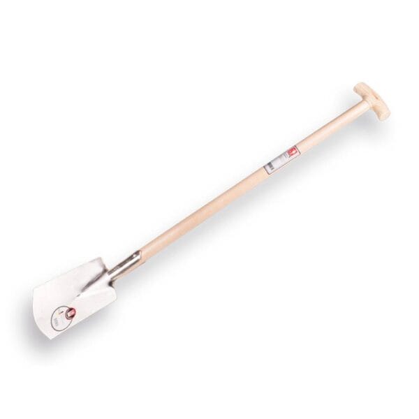 Idealspade Lowe gesmeed met T-steel